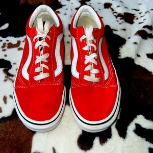 Old skool red vans